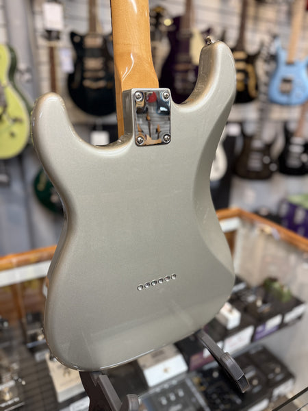 Fender Robert Cray Signature Stratocaster, Inca Silver